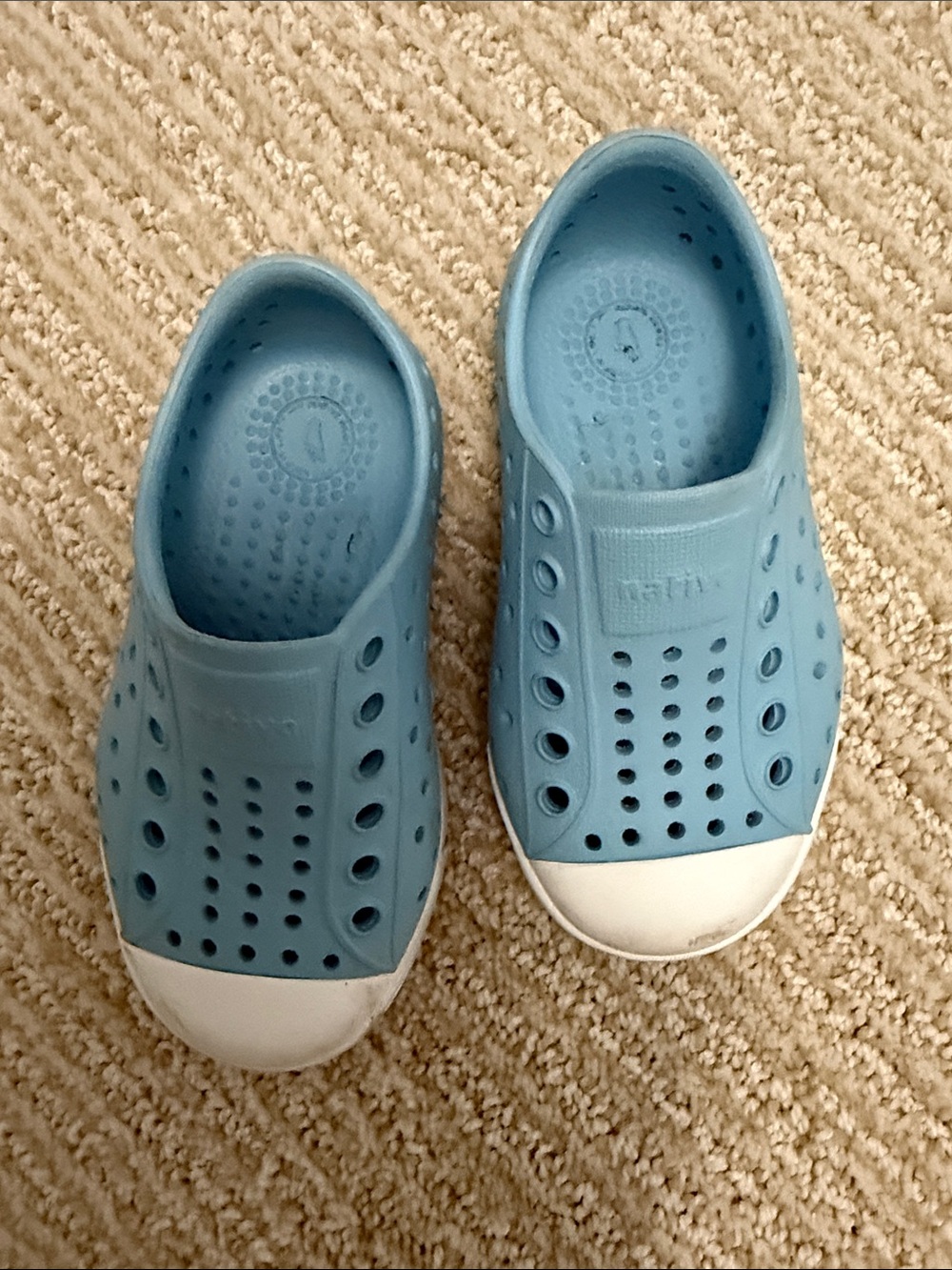 Native Kids Slip-On Water Shoes in Light Blue with White Toe - Picture 2 of 8